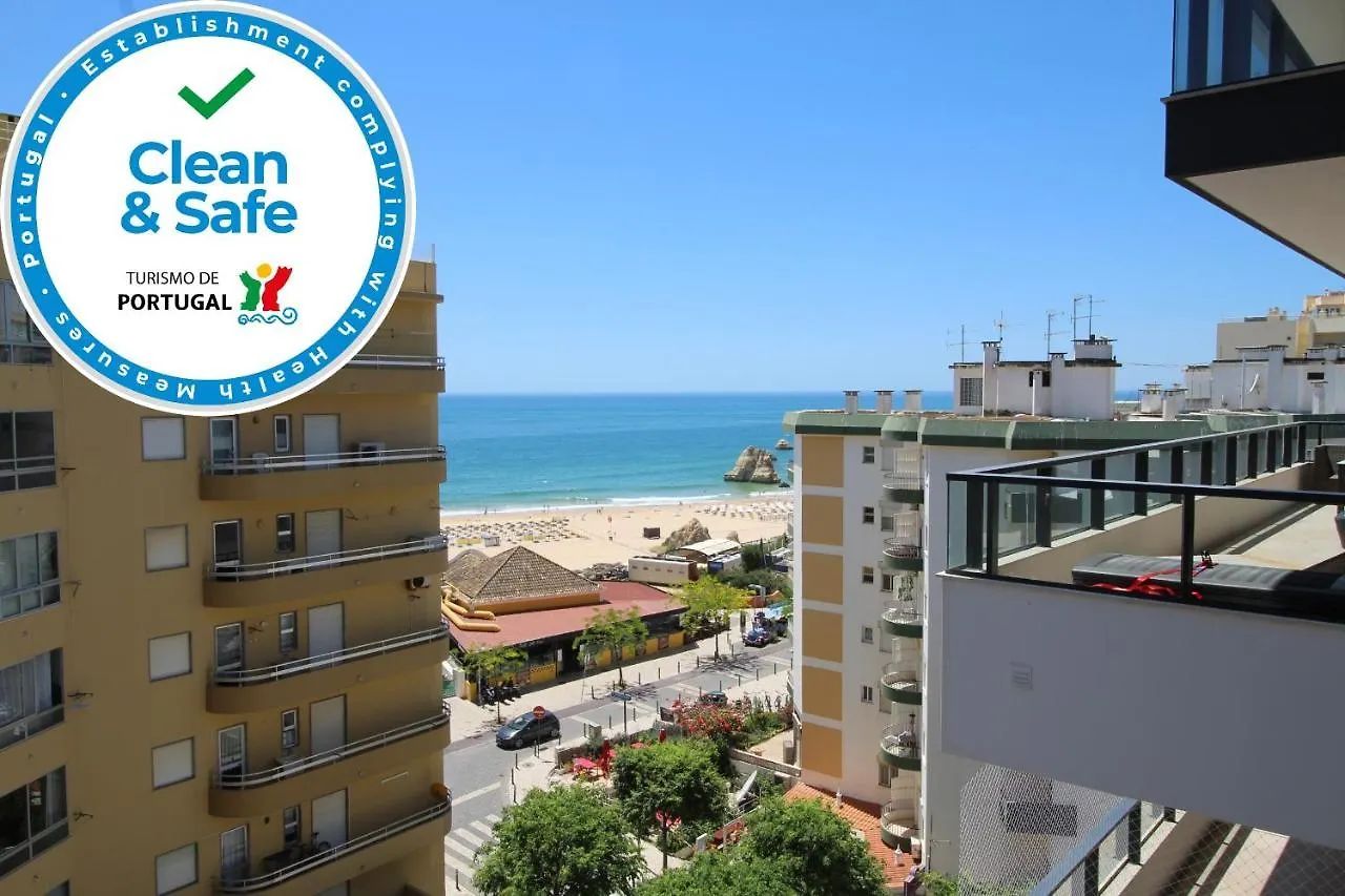 T2 Rocha Prime Seafront Apartment Portimao