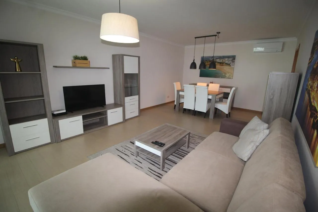 T2 Rocha Prime Seafront Apartment Portimao