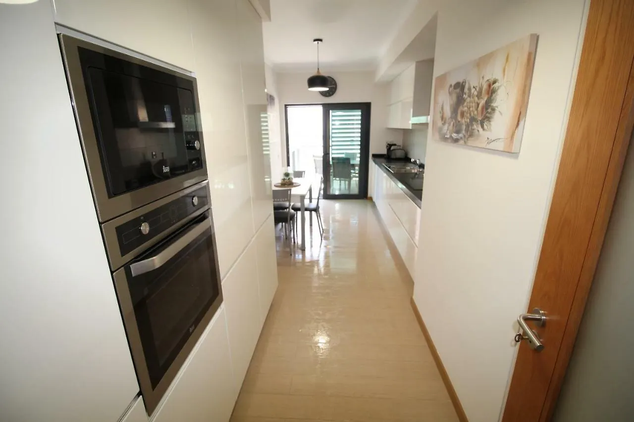 T2 Rocha Prime Seafront Apartment Portimao