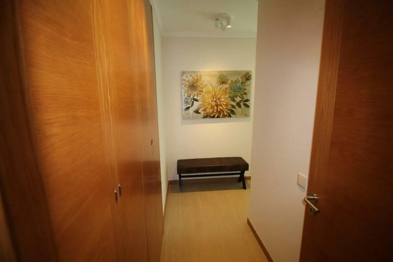 T2 Rocha Prime Seafront Apartment Portimao 0*,  Portugal