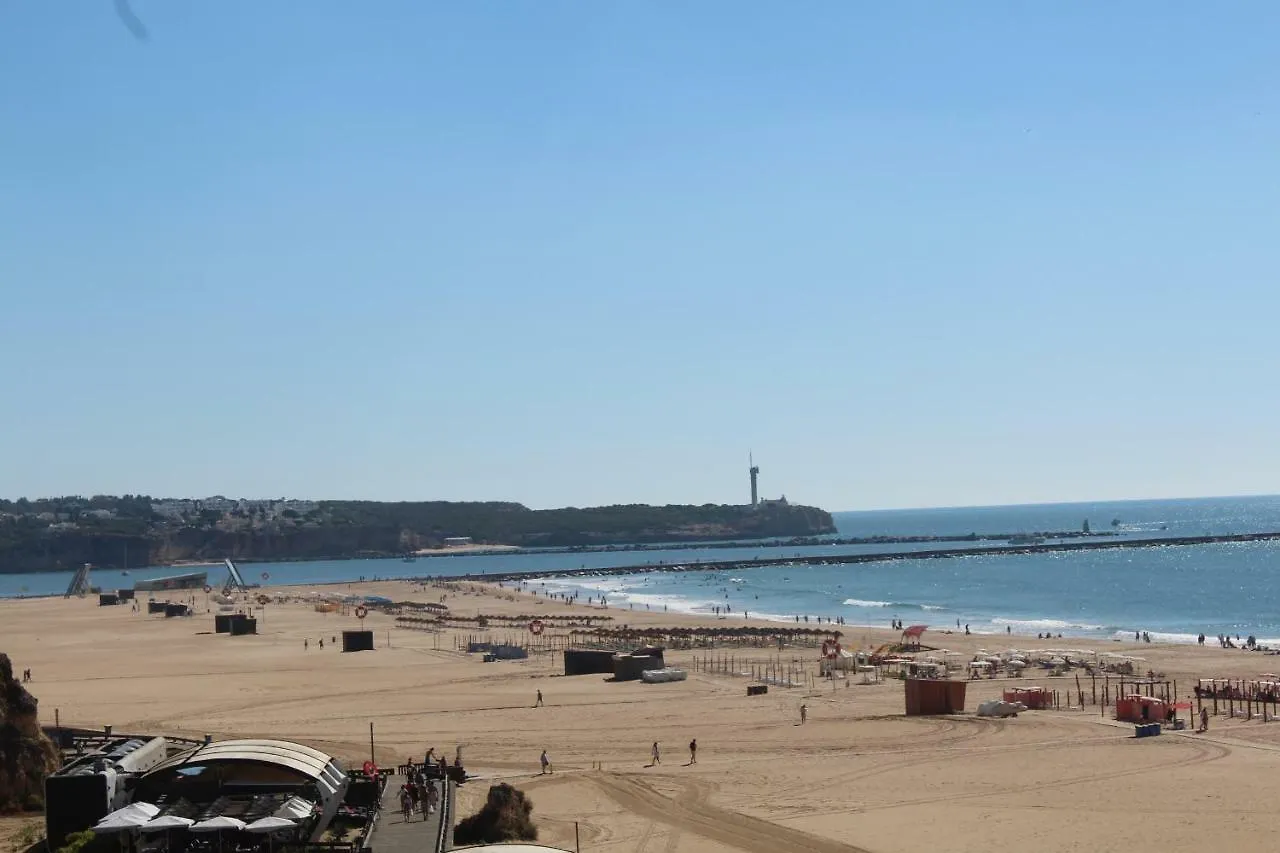 T2 Rocha Prime Seafront Apartment Portimao